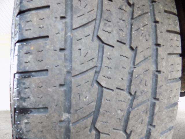 2006 Jeep Grand Cherokee Limited 4dr SUV 4WD w/ Front Side Airbags